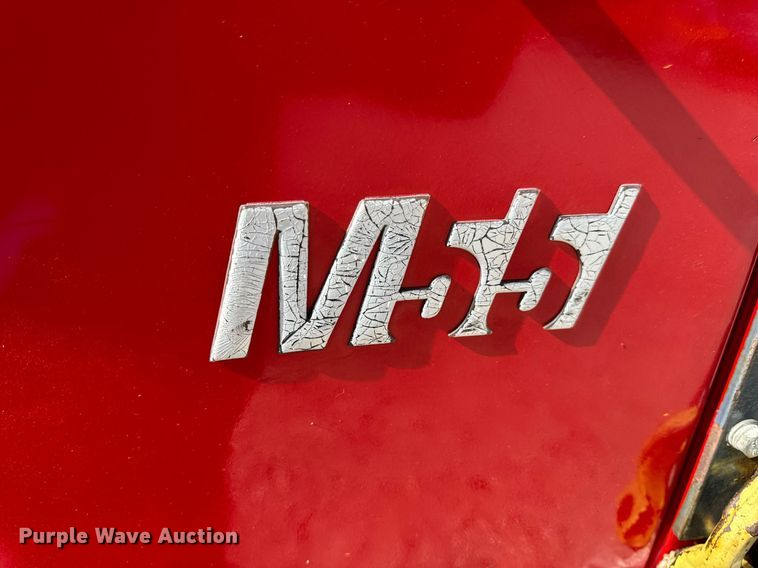 image for item EH6548 2006 Moffett M55 forklift