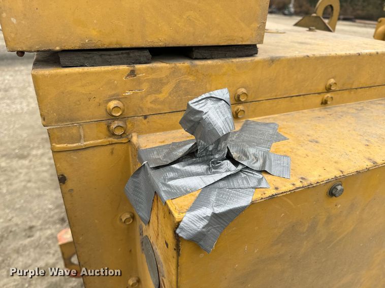 image for item EH6566 Caterpillar generator