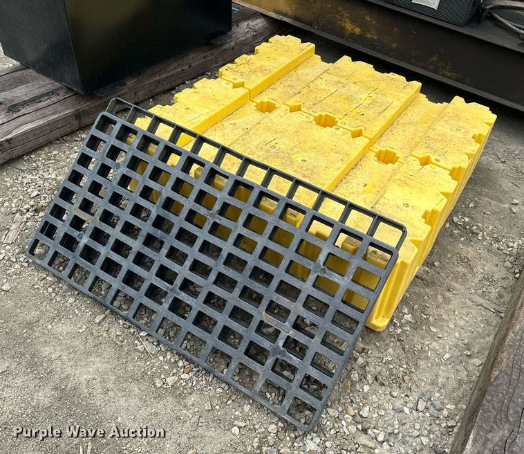 image for item EH6566 Caterpillar generator