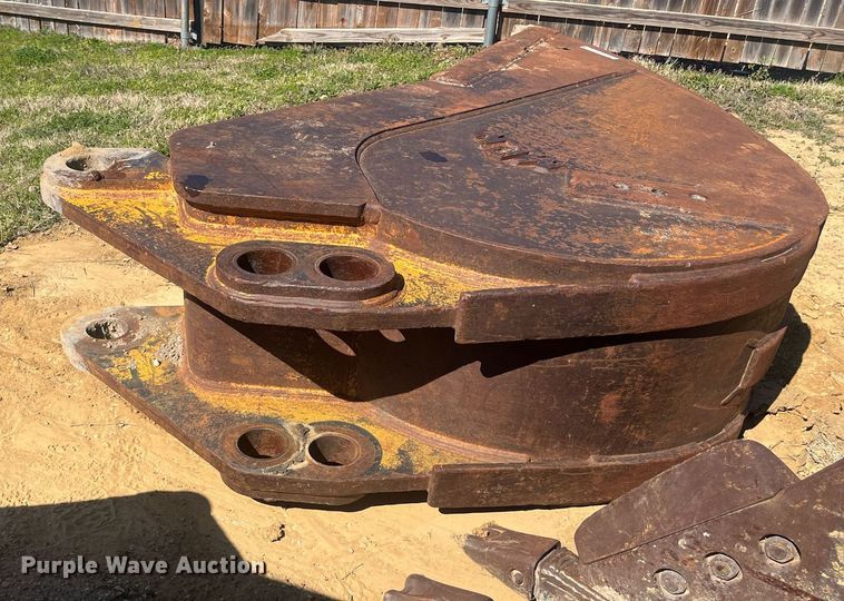 image for item EI0687 MPM excavator bucket