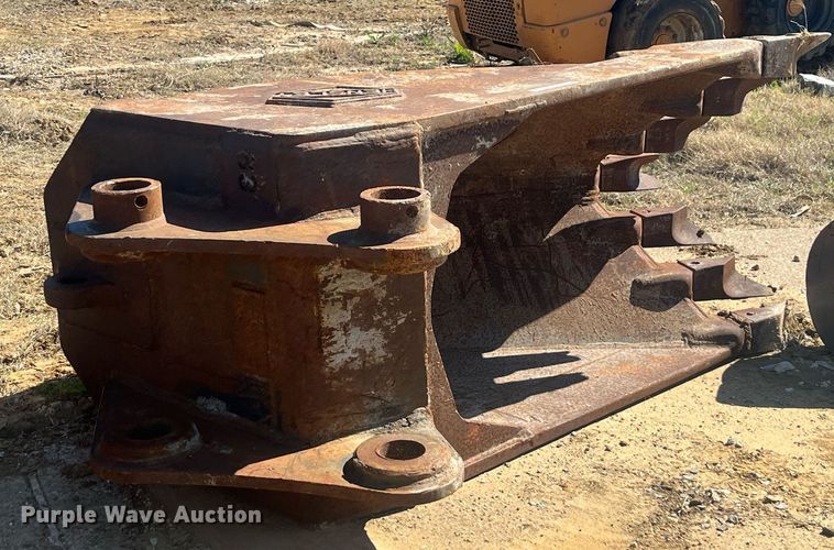 image for item EI0689 Hensley excavator bucket