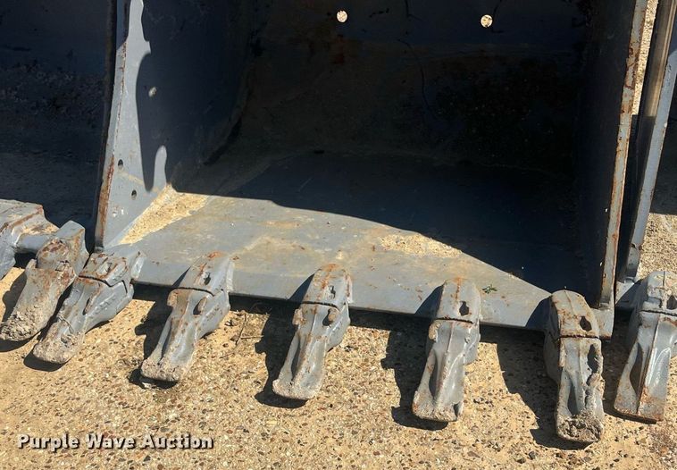 image for item EI0691 Excavator bucket
