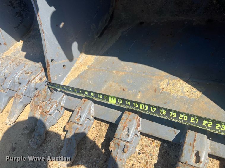 image for item EI0691 Excavator bucket