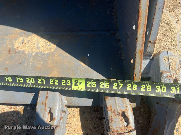 image for item EI0691 Excavator bucket