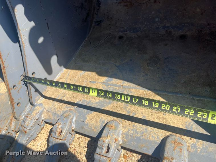 image for item EI0694 Excavator bucket