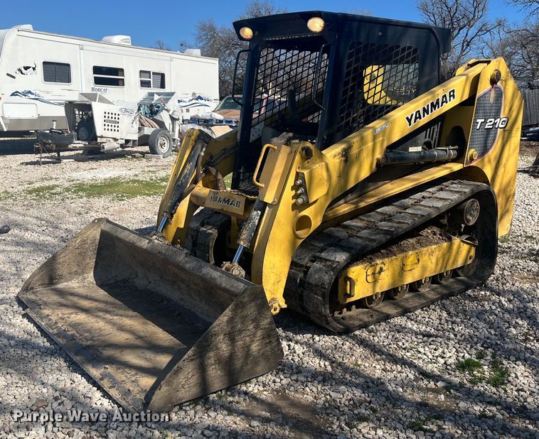 image for item EI0695 Yanmar T210 tracked skid steer loader