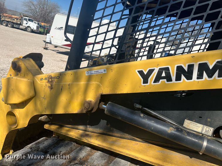 image for item EI0695 Yanmar T210 tracked skid steer loader