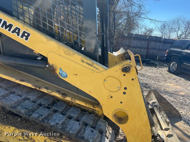 image for item EI0695 Yanmar T210 tracked skid steer loader