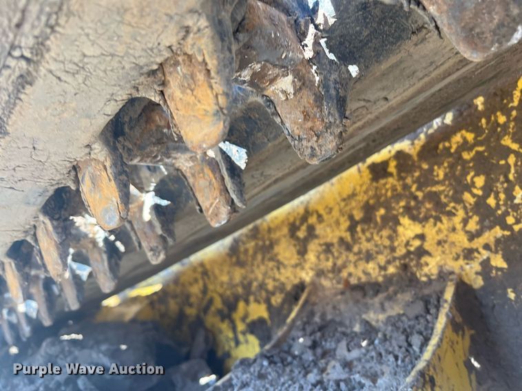 image for item EI0695 Yanmar T210 tracked skid steer loader