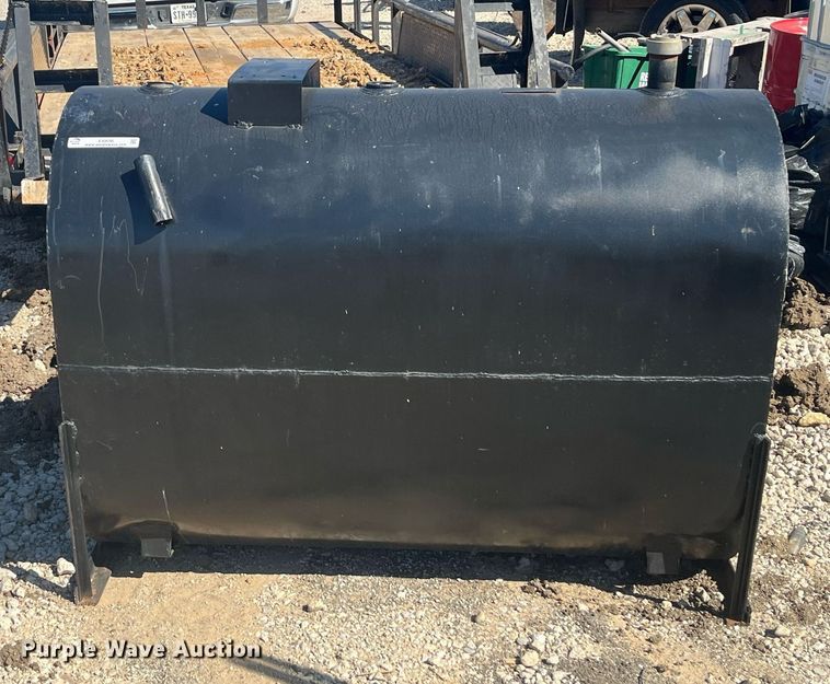 image for item EI0696 Fuel tank