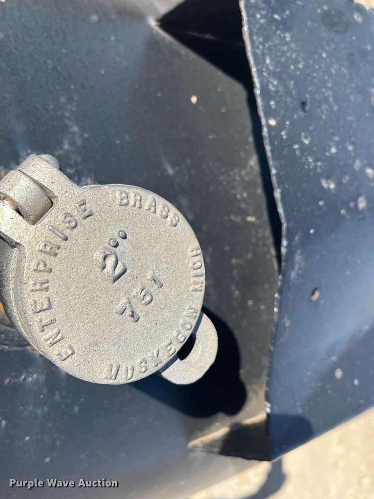 image for item EI0697 Fuel tank