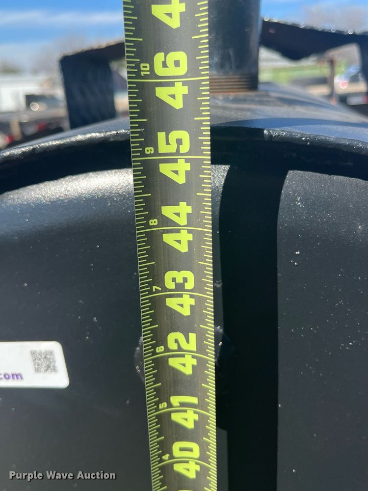 image for item EI0697 Fuel tank