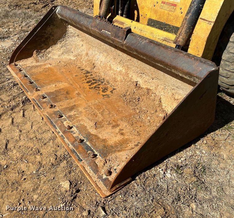 image for item EI0698 Yanmar S220R skid steer loader