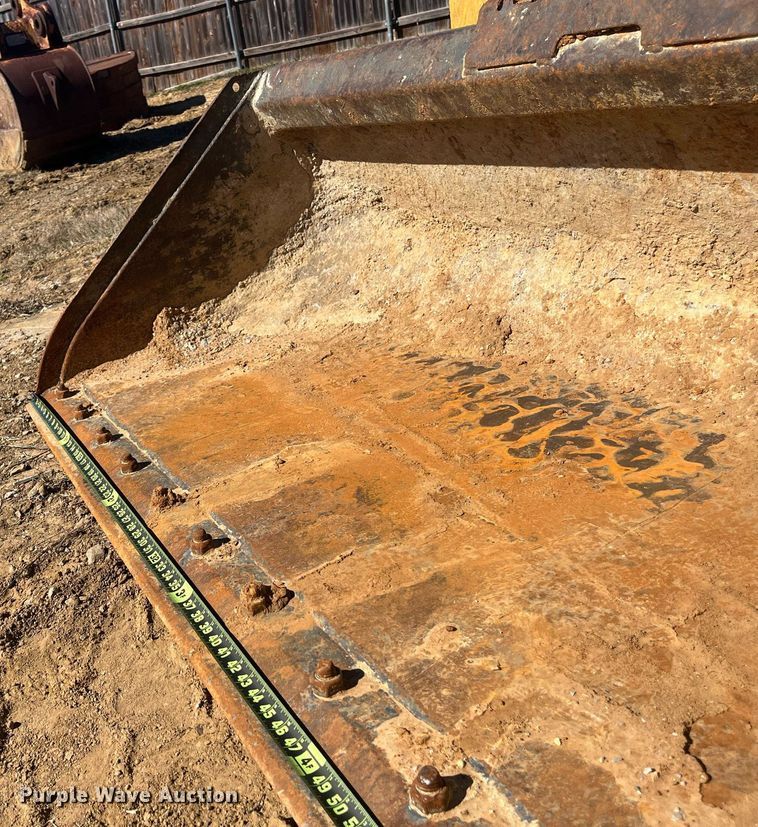 image for item EI0698 Yanmar S220R skid steer loader