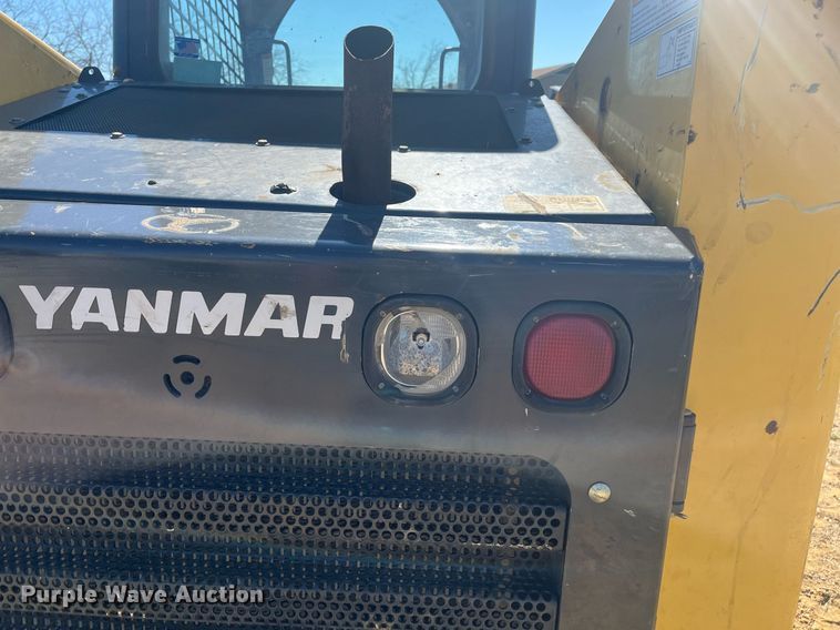 image for item EI0698 Yanmar S220R skid steer loader