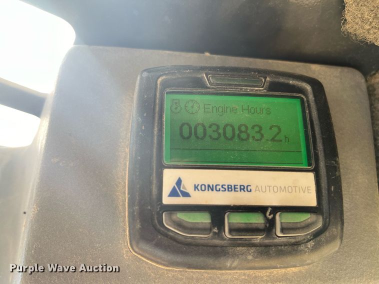 image for item EI0698 Yanmar S220R skid steer loader