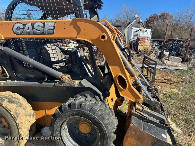 image for item EI0699 2014 Case SV185 skid steer loader