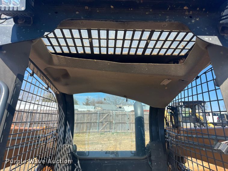 image for item EI0699 2014 Case SV185 skid steer loader