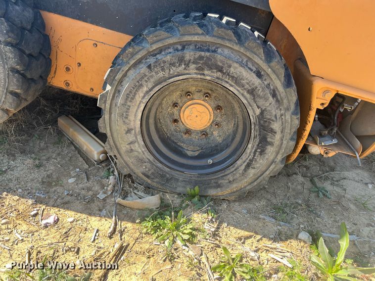 image for item EI0699 2014 Case SV185 skid steer loader