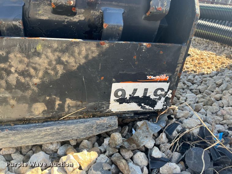 image for item EI0700 Landhonor skid steer padded vibratory roller