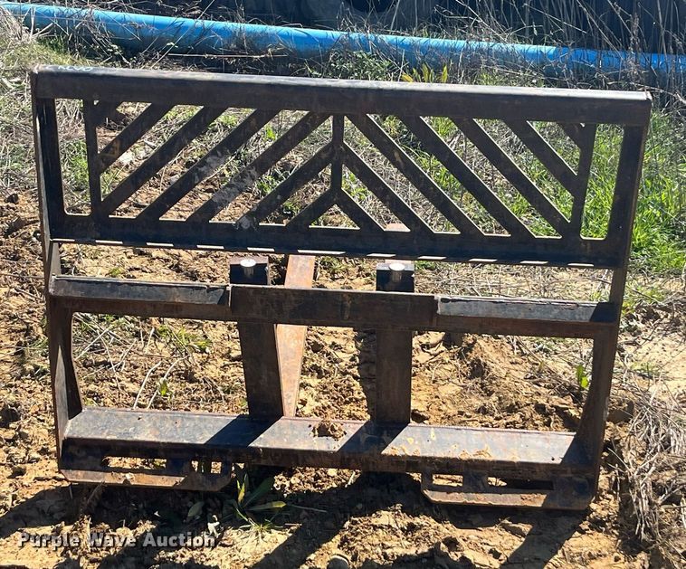 image for item EI0701 Skid steer forks