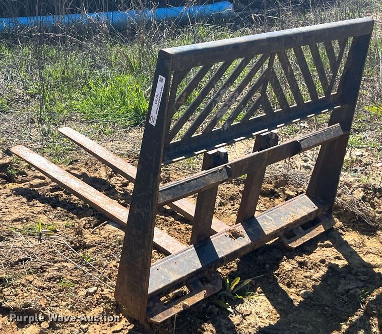 image for item EI0701 Skid steer forks