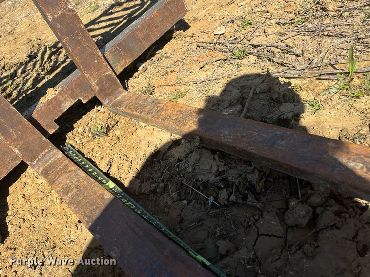 image for item EI0701 Skid steer forks