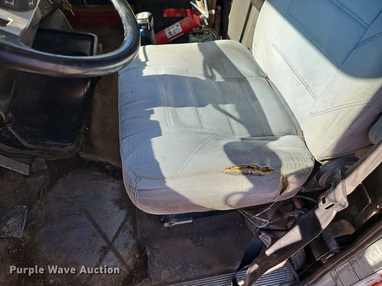 image for item EI3524 1995 Volvo Autocar dump truck