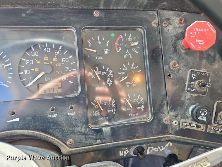 image for item EI3524 1995 Volvo Autocar dump truck