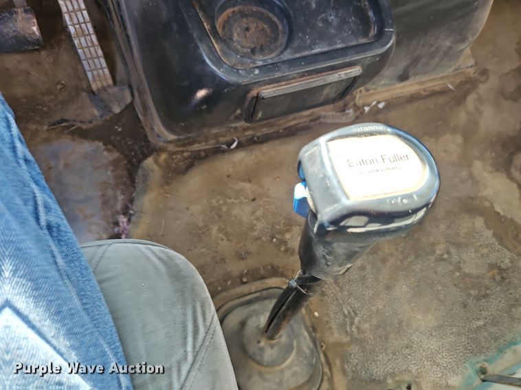 image for item EI3524 1995 Volvo Autocar dump truck