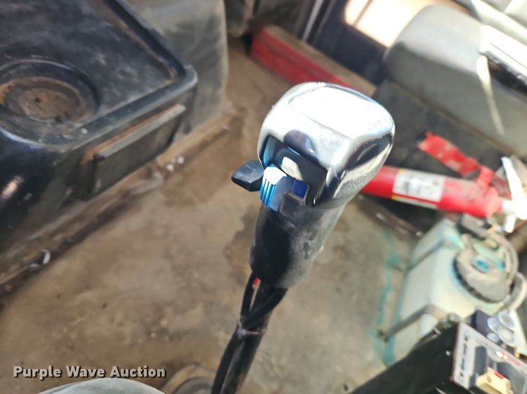 image for item EI3524 1995 Volvo Autocar dump truck