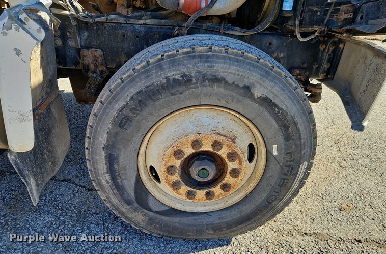 image for item EI3524 1995 Volvo Autocar dump truck