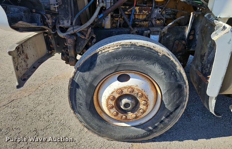 image for item EI3524 1995 Volvo Autocar dump truck