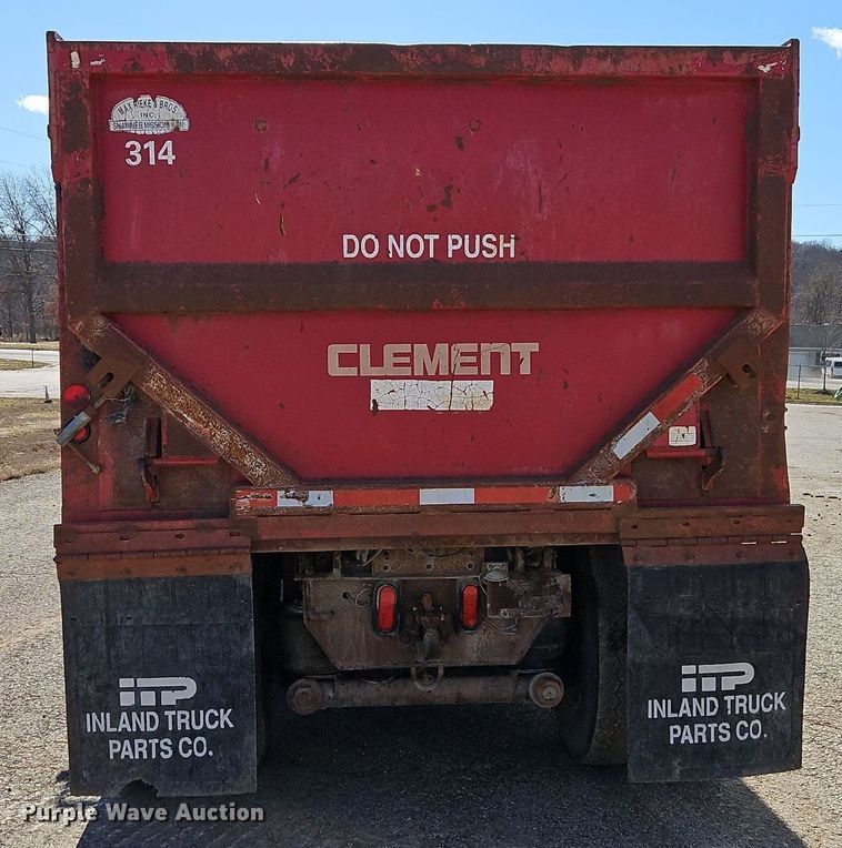 image for item EI3526 1995 Volvo Autocar dump truck