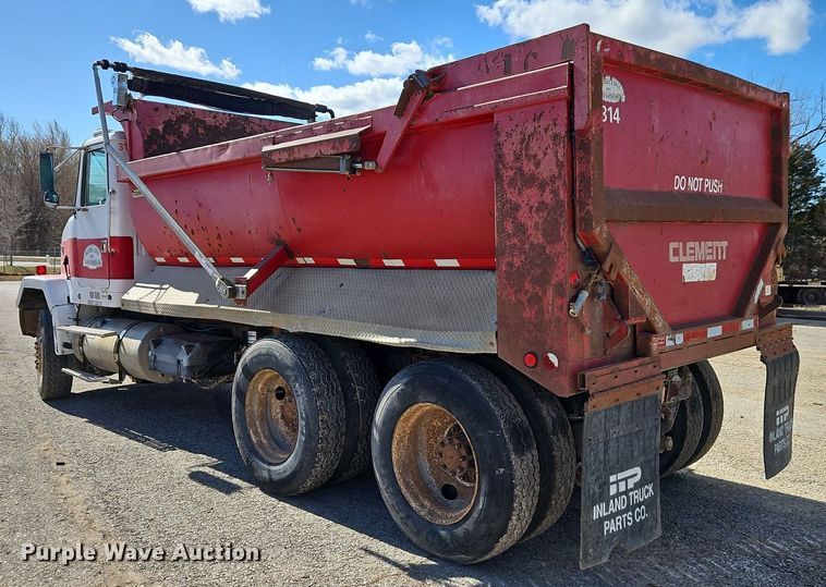 image for item EI3526 1995 Volvo Autocar dump truck