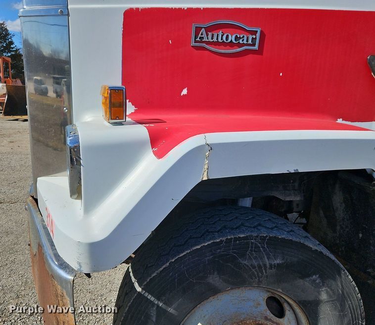 image for item EI3526 1995 Volvo Autocar dump truck