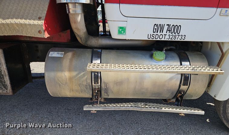 image for item EI3526 1995 Volvo Autocar dump truck