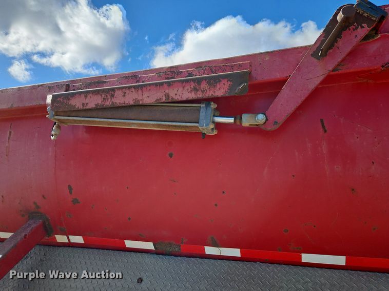 image for item EI3526 1995 Volvo Autocar dump truck