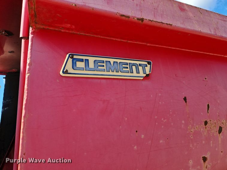 image for item EI3526 1995 Volvo Autocar dump truck