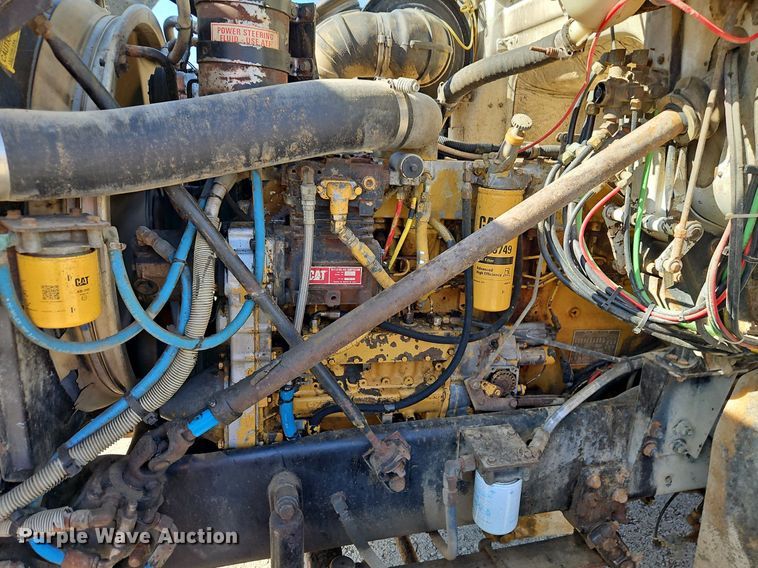 image for item EI3526 1995 Volvo Autocar dump truck