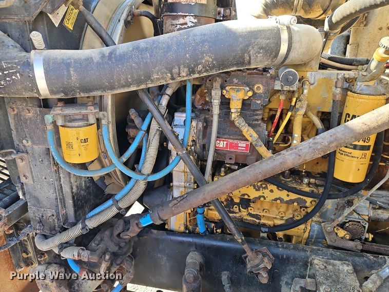 image for item EI3526 1995 Volvo Autocar dump truck