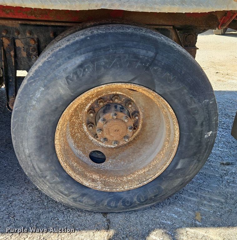 image for item EI3526 1995 Volvo Autocar dump truck