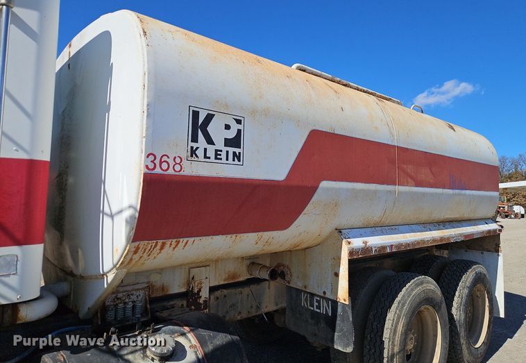 image for item EI3527 1974 Kenworth  water truck