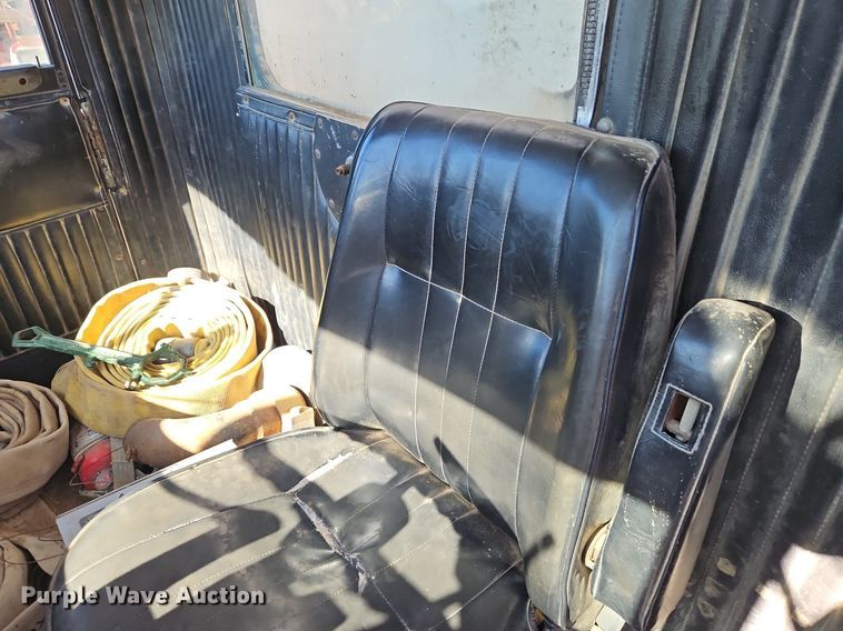 image for item EI3527 1974 Kenworth  water truck