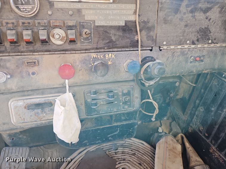 image for item EI3527 1974 Kenworth  water truck