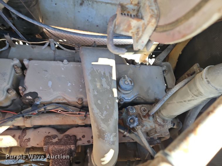 image for item EI3527 1974 Kenworth  water truck