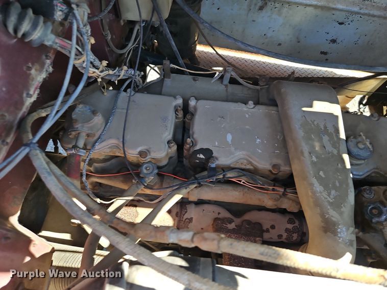 image for item EI3527 1974 Kenworth  water truck