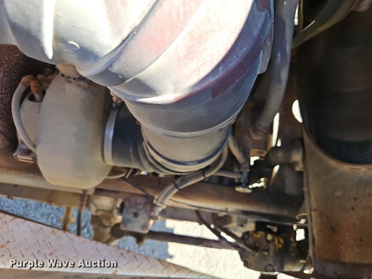 image for item EI3527 1974 Kenworth  water truck