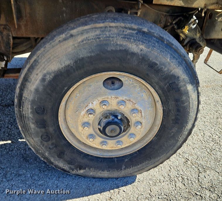 image for item EI3527 1974 Kenworth  water truck