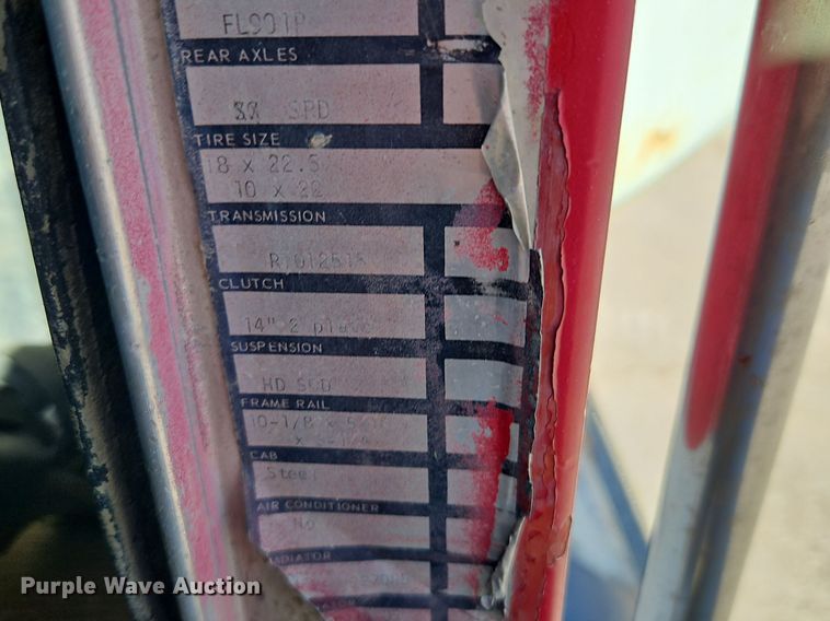 image for item EI3527 1974 Kenworth  water truck